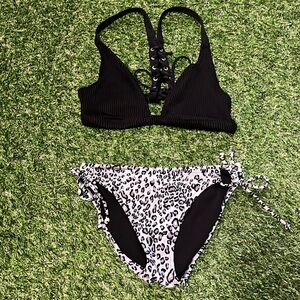 Victoria’s Secret Small Bikini Set Black Top Leopard Bottoms